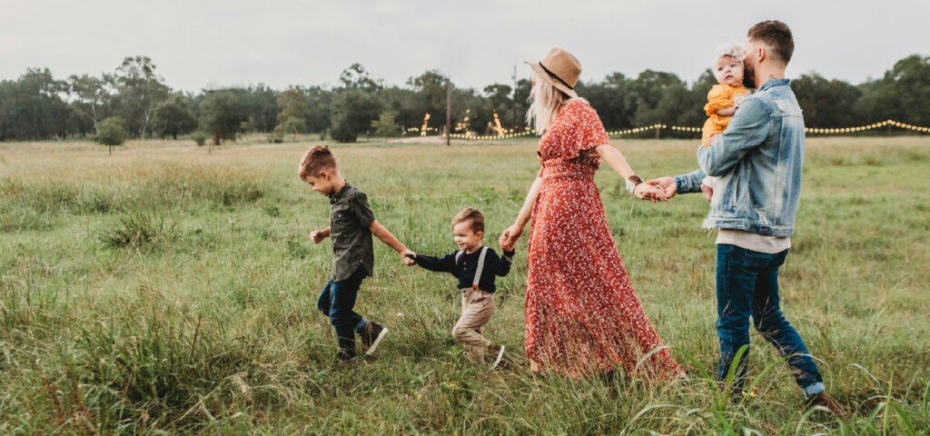 Live Worthy of the Gospel — a word by Pastor Bill Young from The Rock Church in Draper, UT.  "So, make it your ambition this week to live worthy of the Gospel. Not to get Grace, but because God has already given it to you."